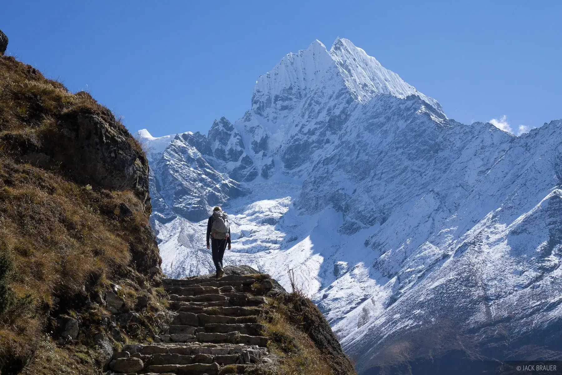 Everest with three passes trek - Nepal Adventure Trail