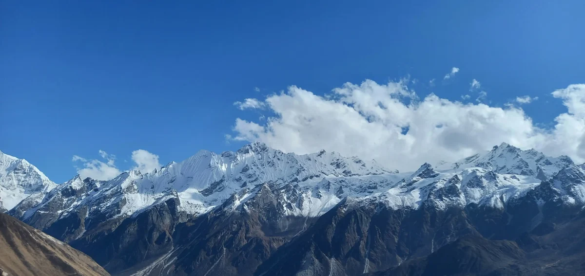 Langtang-valley-trek-nepal-adventure-trail