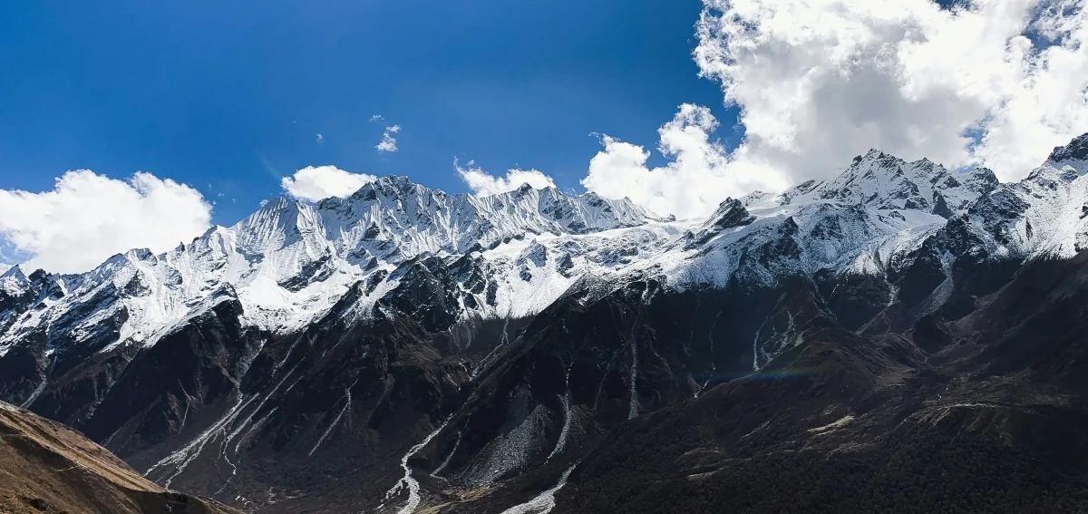 Langtang-valley-trek-nepal-adventure-trail