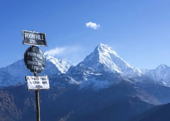 ghandruk poon hill trek