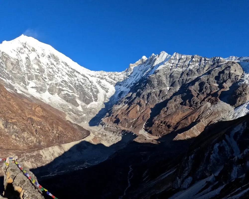 langtang lirung photo