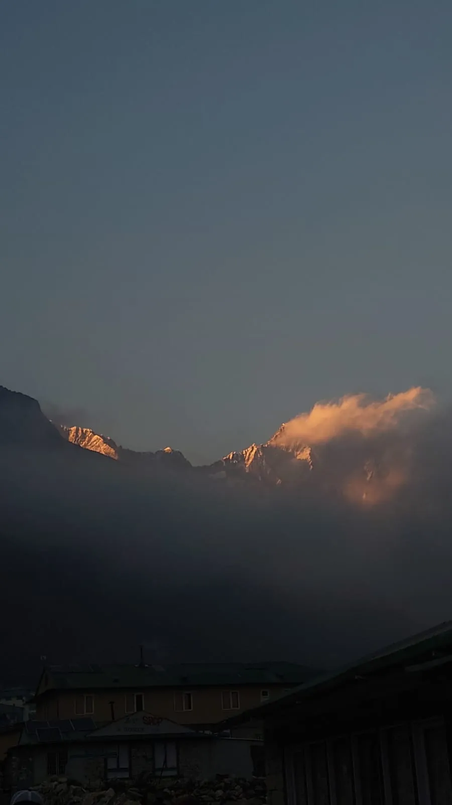 Acclimatization in Dingboche