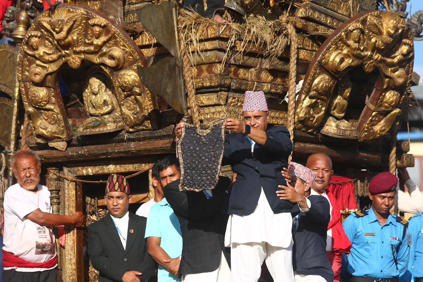 bhoto jatra Bhoto Jatra: Nepal’s Epic Cultural Spectacle