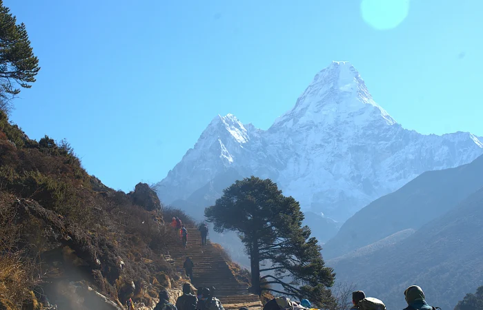ama dablam mountain himalaya nepal ama dablam mountain himalaya nepal