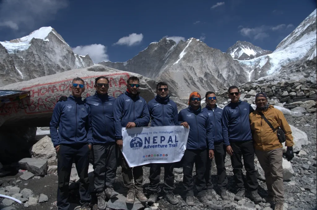 everest base camp trekking in nepal