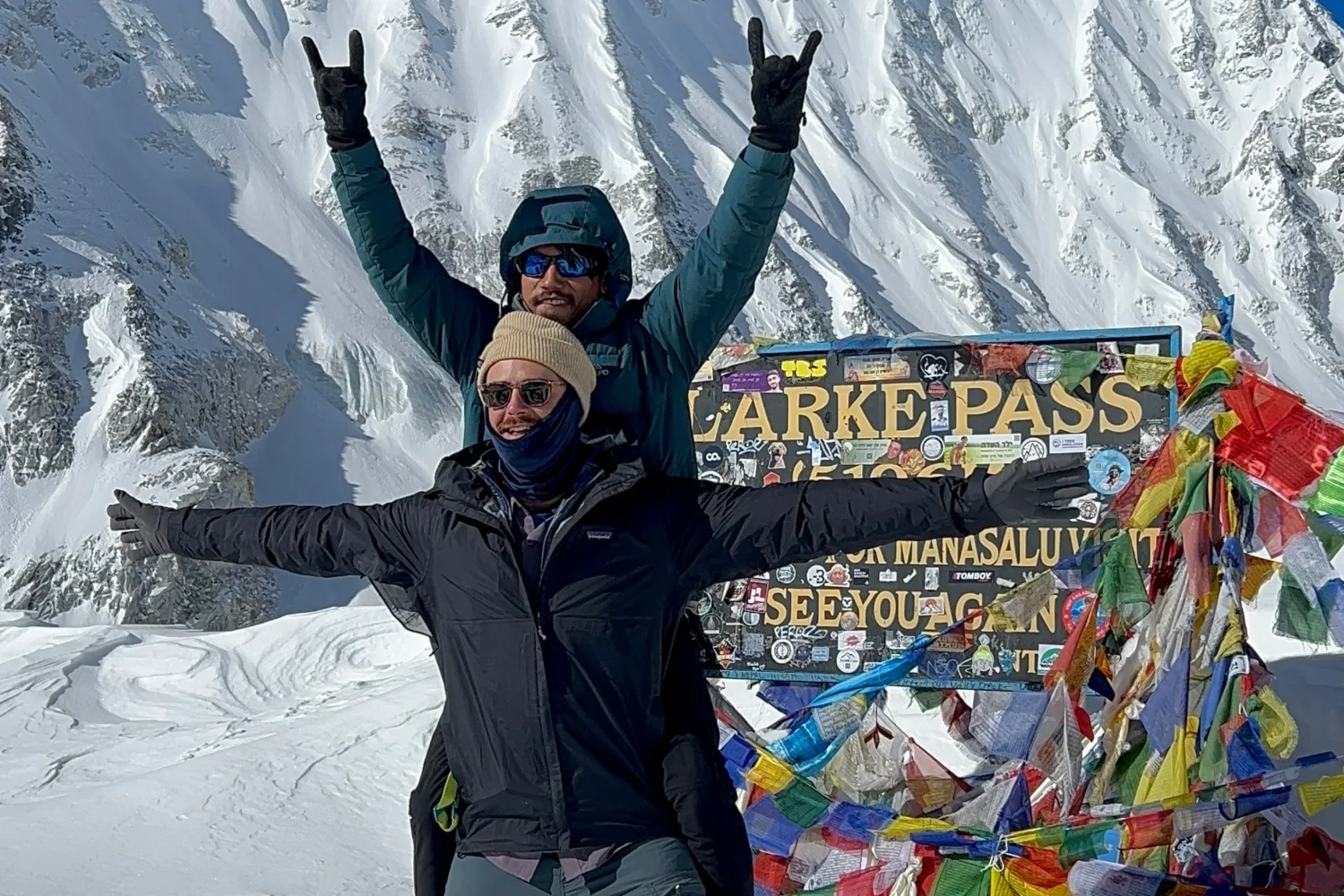 Happy clients at larkela pass
