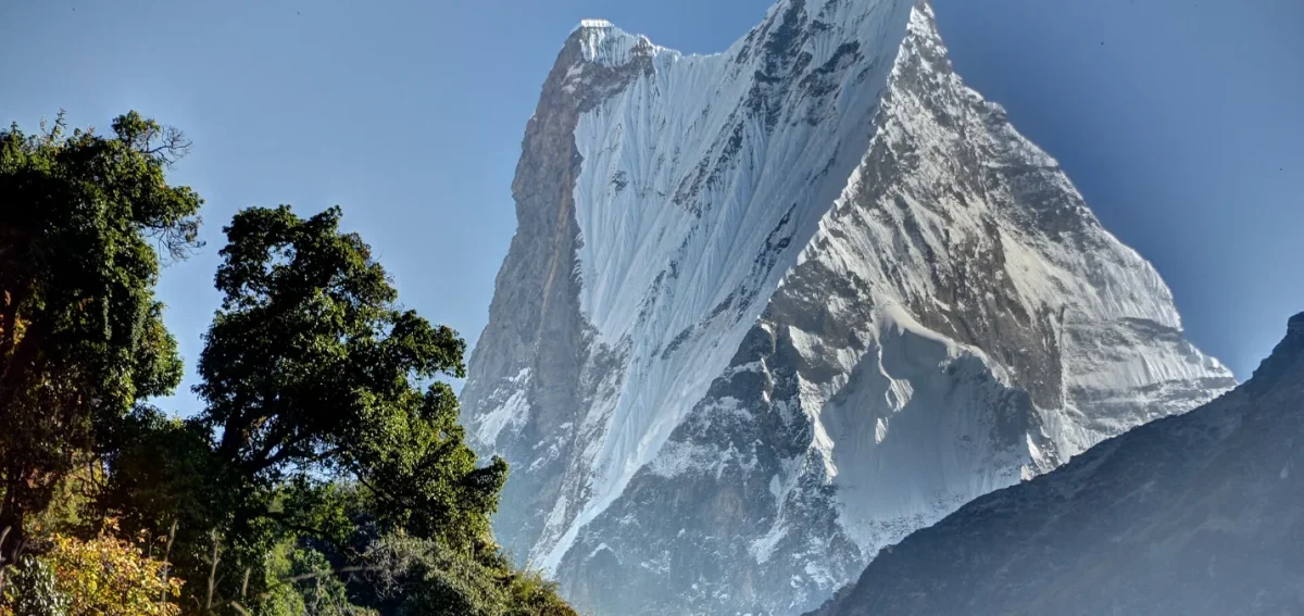mount fish tail (machhapuchhre)