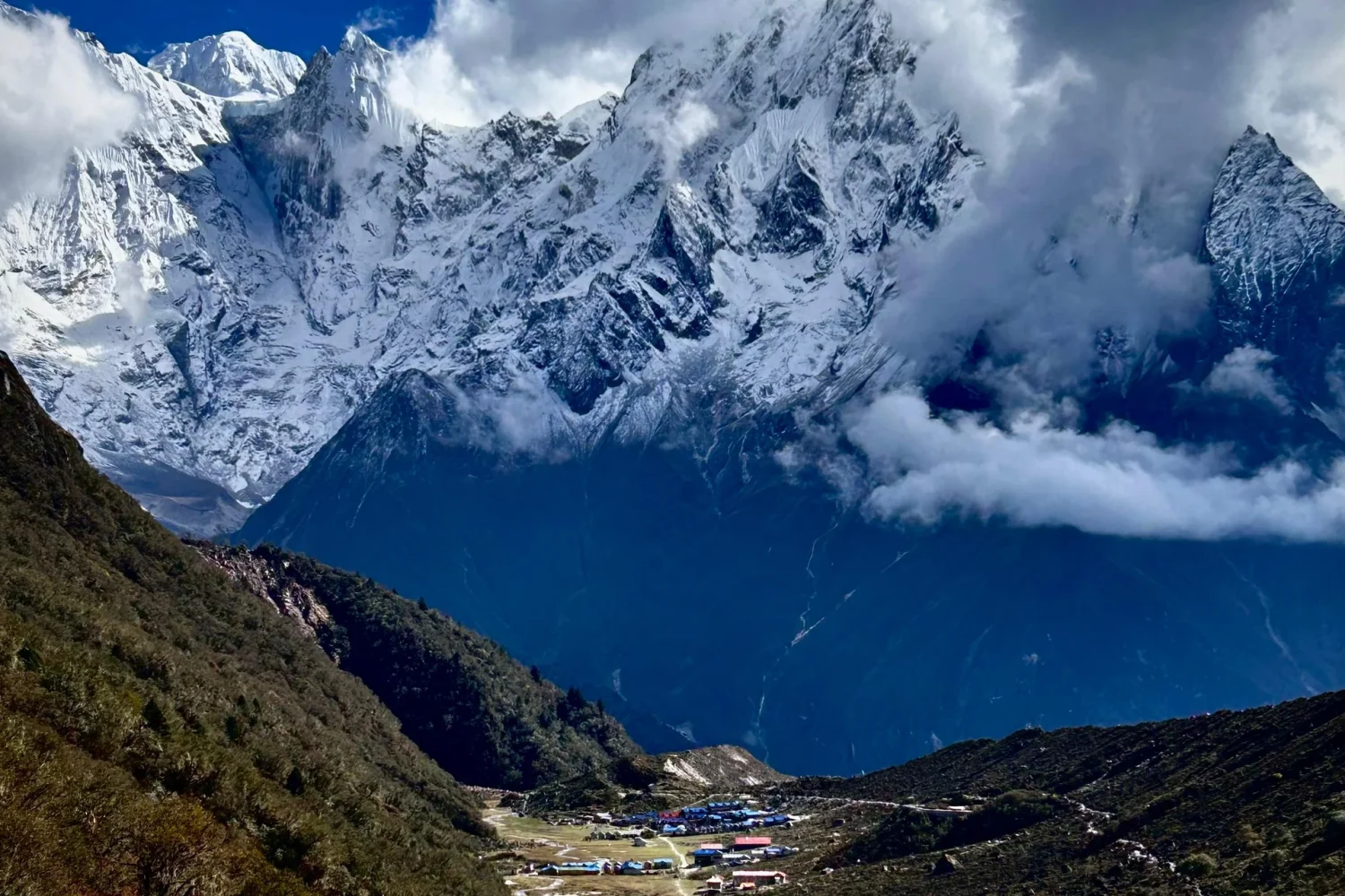 Manaslu Circuit Trek 2026 – panoramic view of Mount Manaslu 8,163m