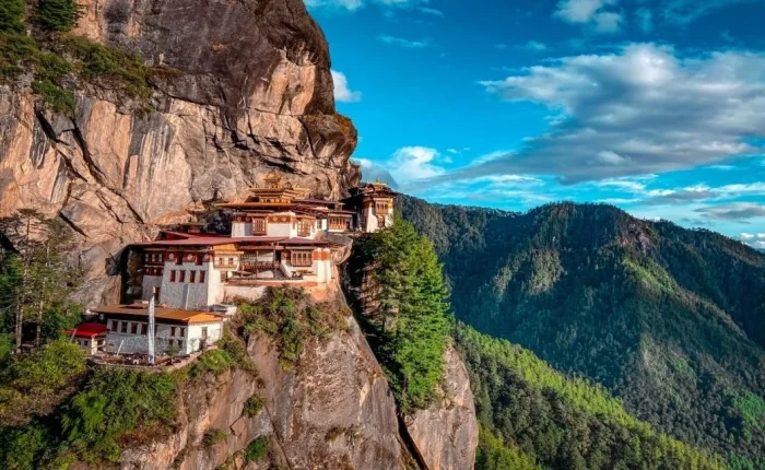 snowman trek bhutan photo