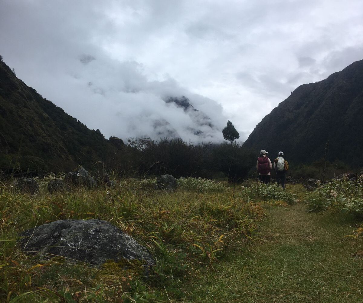 Kanchenjunga trek photo 59: Landscape photo of Kanchenjunga, in the eastern Himalayas