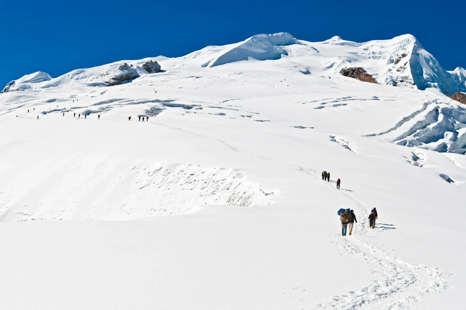 snowy mera peak climbing